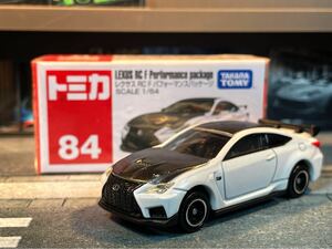 トミカ n°84 レクサス RC F パフォーマンスパッケージ 廃盤トミカ シュリンク未開封 tomica 同封発送可