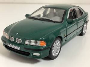 BMW 4代目 5シリーズ E39 528i 525i 530i 540i 前期型 1996年式~ 1/43 約10.9㎝ ホンウェル ミニカー ドア開閉 送料￥390