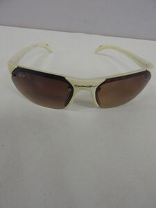 OAKLEY サングラス 88031