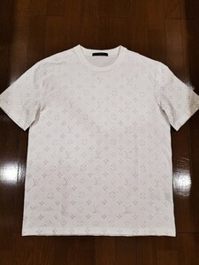 ルィヴィトン　Tシャツ 　メンズサイズXXL 　ひと目でルィヴィトンの存在感　パッチワークモノグラムゆったりサイズ感　国内正規品1円スタ