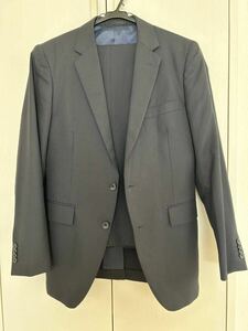 ★Perfect Suit Factory パーフェクトスーツファクトリー ストライプスーツ セットアップ Y6 ダークネイビー ★