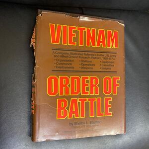 C3-11 中古ベトナム戦資料本　VIETNAM ORDER OF BATTLE 米軍　ミリタリー