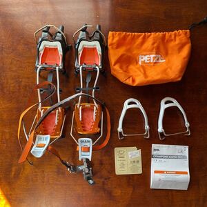 アイゼン　バックカントリー　クランポン　PETZL(ペツル) イルビスハイブリッド LEVERLOCK UNIVERSEL アイゼン