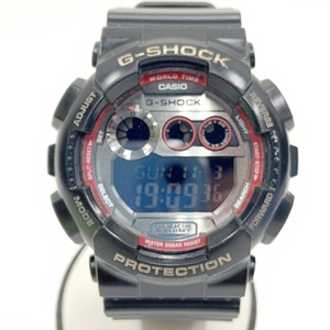 〇〇 CASIO カシオ Gショック クォーツ 腕時計 GD-120TS ブラック x レッド やや傷や汚れあり