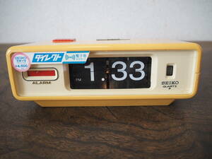 昭和レトロ SEIKO セイコー パタパタ時計 セイコークオーツ 電池式 置時計 QN-407A 目覚まし アラーム 当時物 ビンテージ 