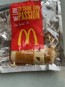 マクドナルド　ベーコンポテトパイ　ストラップ　フィギュア　キーホルダー