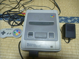 任天堂スーパーファミコン