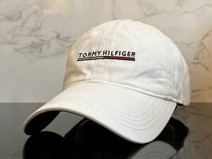 【未使用品】584KA★TOMMY HILFIGERトミー・ヒルフィガ－ チノキャップ 帽子CAP 上品で高級感のあるホワイトのコットン素材《FREEサイズ》