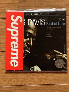 未使用　シュプリーム SUPREME × MILES DAVIS Kind Of Blue cd