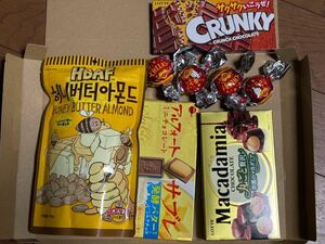 お菓子詰め合わせ☆ハニーバターアーモンド☆アルフォート☆ボノボン☆クランキー ☆マカダミアチョコレート☆