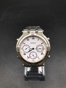 春名 11月 No.91　GUCCI グッチ 9300 クロノグラフ QUARTZ クォーツ 腕時計 シルバー 電池 通電未確認 動作未確認