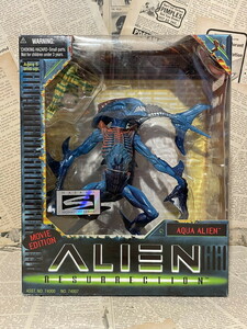 ☆1990年代/エイリアン/アクションフィギュア/即決ビンテージ/Kenner/Alien Resurrection/Action Figure(Aqua Alien/MIB) MO-114