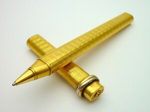 1000円スタート ボールペン Cartier カルティエ トリニティ オーバル ゴールドカラー 格子柄 キャップ式 文房具 筆記用具 WHO K720