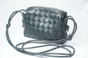 ボッテガ・ヴェネタ Bottega Veneta　ミニループ カメラバッグ ブラック