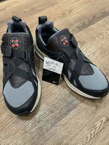 新品未使用品　NIKE AIR HUARACHE 20Y24×Patta Running Team ナイキ　エア　ハラチ　×パタ　ランニングチーム　スニーカー　サイズ27cm