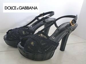 10万 Dolce&Gabbana - ドルチェ＆ガッバーナ　 ★黒レース　エナメル　サンダル　35　22