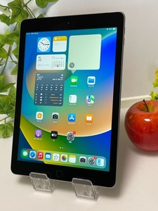 美品 iPad au SIMフリー 第5世代 2017 Cellular 32GB スペースグレイ MP1J2J/A バッテリー良好 93％★ A6098