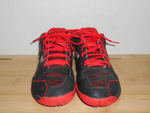 YONEX 　ヨネックス　バドミントンシューズ 　スニーカー　SOLED SHOES　830MID　サイズ　27.5cm　　　（３F　ケ↑