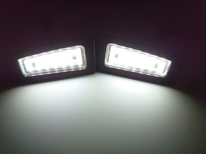 激白光！ マツダ　ＬＥＤ ナンバー灯 　ライセンスランプ　アクセラセダン　ＢＭ系　