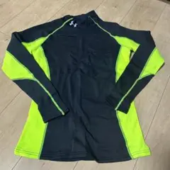 UNDER ARMOUR アンダーシャツ M 黒と蛍光緑