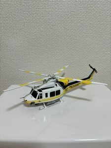 売切 code3 1/64 NO. 12600 L.A. COUNTY BELL 412 HELICOPTERヘリコプター