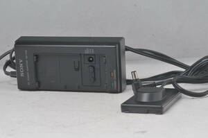 Sony AC-V30 AC Power Adaptor ソニー AC パワー アダプター ★ 現状品 ★ 希少 ★