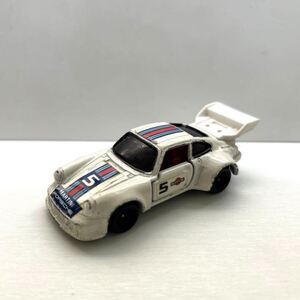 訳あり！日本製トミカ　F31 ポルシェ PORSCHE 935 ターボ ミニカー