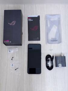 送料無料 中古美品 国内版SIMフリー ASUS ROG Phone 5s ストームホワイト ZS676KS-WH512R16 おまけ付き