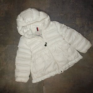 MONCLER◇モンクレール・子供用ダウンジャケット◇ホワイト 3サイズ100cm　クリーニング済み　美品