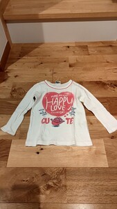 べべ　長袖Tシャツ ロンT　女の子　ハート柄　かわいい　保育園　幼稚園　洗い替え　100センチ