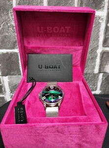 U-BOAT ユーボート　ダークムーン　8471　メンズウォッチ　レディースウォッチ　男女兼用サイズ　38mm　クォーツ　中古 イタリア