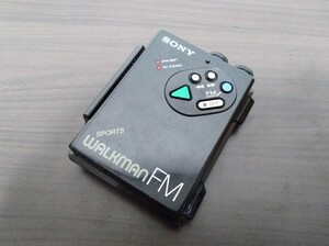 SONY スポーツウォークマン WM-F5 カセットプレーヤー　【ジャンク品】 SPORTS WALKMAN カセットウォークマン FM　ラジオ