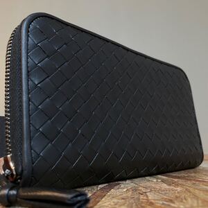 1円　極美品　 カーフ　BOTTEGA VENETA イントレチャート　ボッテガヴェネタ　 男女　 ロングウォレット　 財布　 ラウンドファスナー　黒