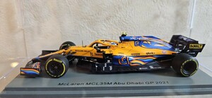 美品!! Spark スパーク 1/43 McLaren 2021 Abu Dhabi L.Norris ノリス 箱あり　ショーケースに飾り