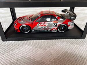  新品　1/18　オートアート　ニッサン　スカイライン　GT-R　R34　JGTC　2002　CASTROL PITWORK GT-R　ニスモ　#23　絶版