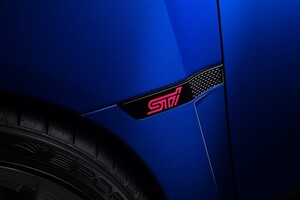 【ＳＵＢＡＲＵ・ＷＲＸ】ＳＴＩサイドガーニッシュ（ＴＹＰＥ ＲＡ-Ｒ用）【スバル純正】★91123VA300 91123VA310◆