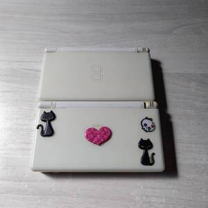 ★ジャンク　ニンテンドーDS Lite クリスタルホワイト　２台　　　何本でも同梱可★