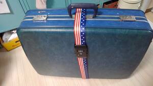 ビンテージ　スーツケース　USA アメリカ　SUNCO トランクケース　クラシック　未使用TSAナンバー変更可能ベルト付き　4輪　レトロ