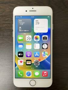 iPhone 8 64GB シルバー MQ792J/A au SIMロック解除