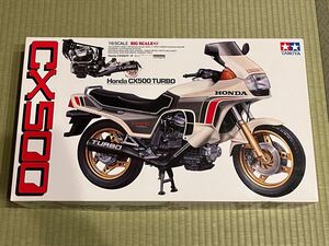 タミヤ　1/6スケール　　　　　　　　　　ホンダ　CX500 TURBO 未組立