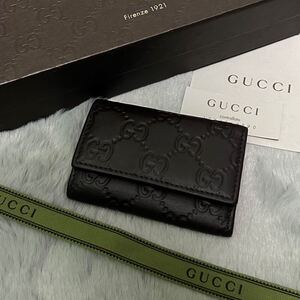 美品　GUCCI グッチ　GG キーケース　6連　シマレザー　ブラウン　 キーホルダー