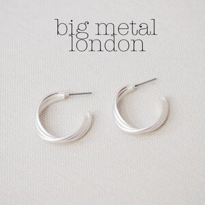 big metal london[ビッグメタルロンドン] マットシルバーフープピアス レディース リング キャッチ アクセサリー 新品 海外 ブランド