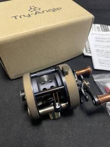 新品未使用　激レア　希少　五十鈴　BC421SSSC-T3　(左ハンドル)　ミリタリーブロンズ　Military　Bronze　ベイトフィネス