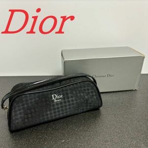 新品　クリスチャン ディオール　Christian Dior　Beauty　ビューティ　化粧 ポーチ　黒　ブラック　未使用　本州 送料無料　d19