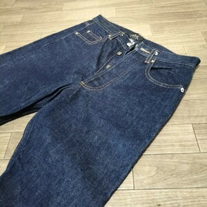 ★A.P.C アーペーセー デニムパンツ ジーンズ ジーパン 赤耳 セルビッチ ボタンフライ 濃紺 サイズ28 メンズ ブランド古着 USED