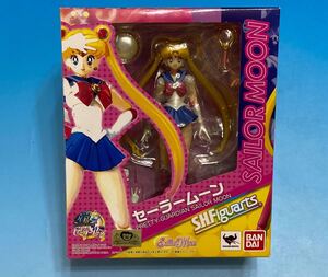 ★最終値下げ★残りあと1個!! ★未開封★11年前!! 2013年絶版★S.H.Figuarts Sailor Moon★