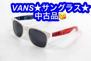 VANS★サングラス★ペーズリー柄★中古品です♪