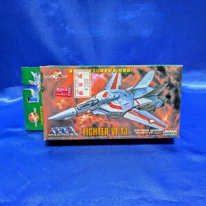 【未組立品】1/170 FIGHTER VF-1J(ファイター VF-1J) 復活！マクロス15周年記念版