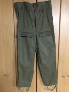 チェコ軍 M-85 ダブルニーフロントカーゴパンツ dead stock