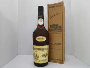 ピエール ユエ カルヴァドス オルダージュ トラディション 700ml 40% PIERRE HUET CALVADOS TRADITION ブランデー 未開栓 古酒 箱付/B40194